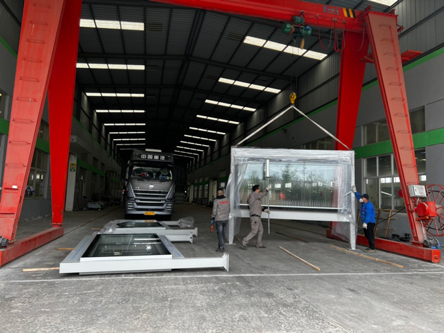 公交站台發貨案例