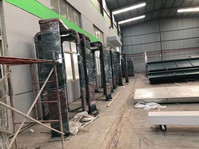 三(sān)亞公交站台發貨(huò)