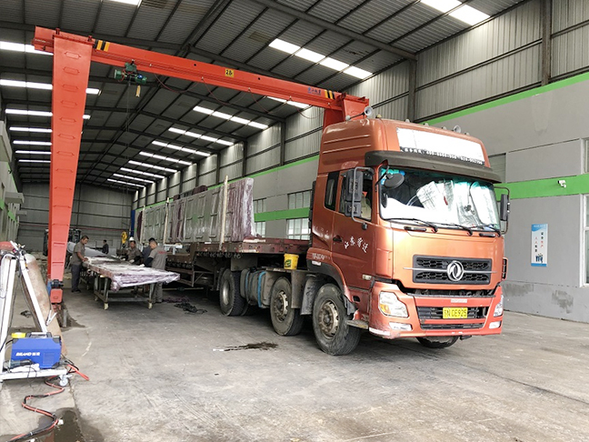 廣東智能(néng)公交候(hòu)車亭發貨 廣(guǎng)東智能公交候車亭發貨