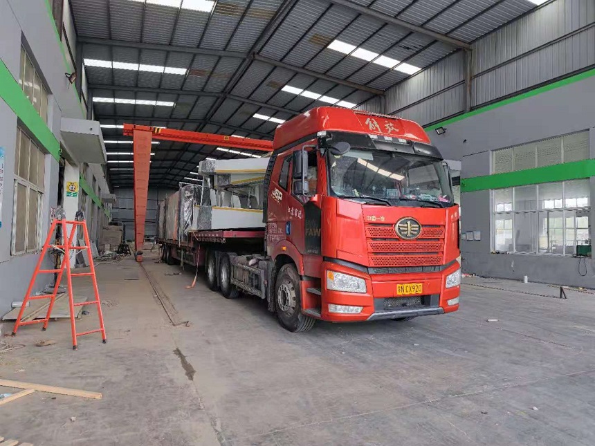 公交站(zhàn)台發貨 公交站(zhàn)台發貨