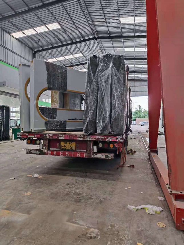 公交站台發貨 公(gōng)交站台發貨