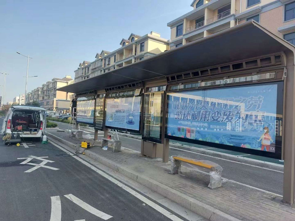 候車亭實物圖 候(hòu)車亭實物圖