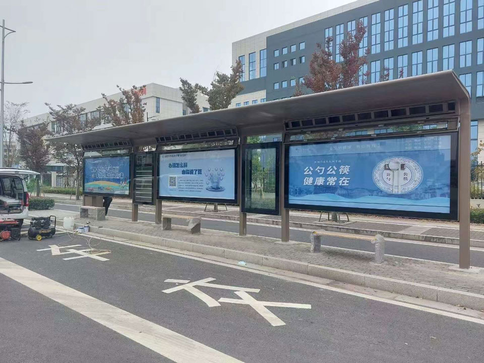 候車亭實物圖(tú) 候車(chē)亭實物圖