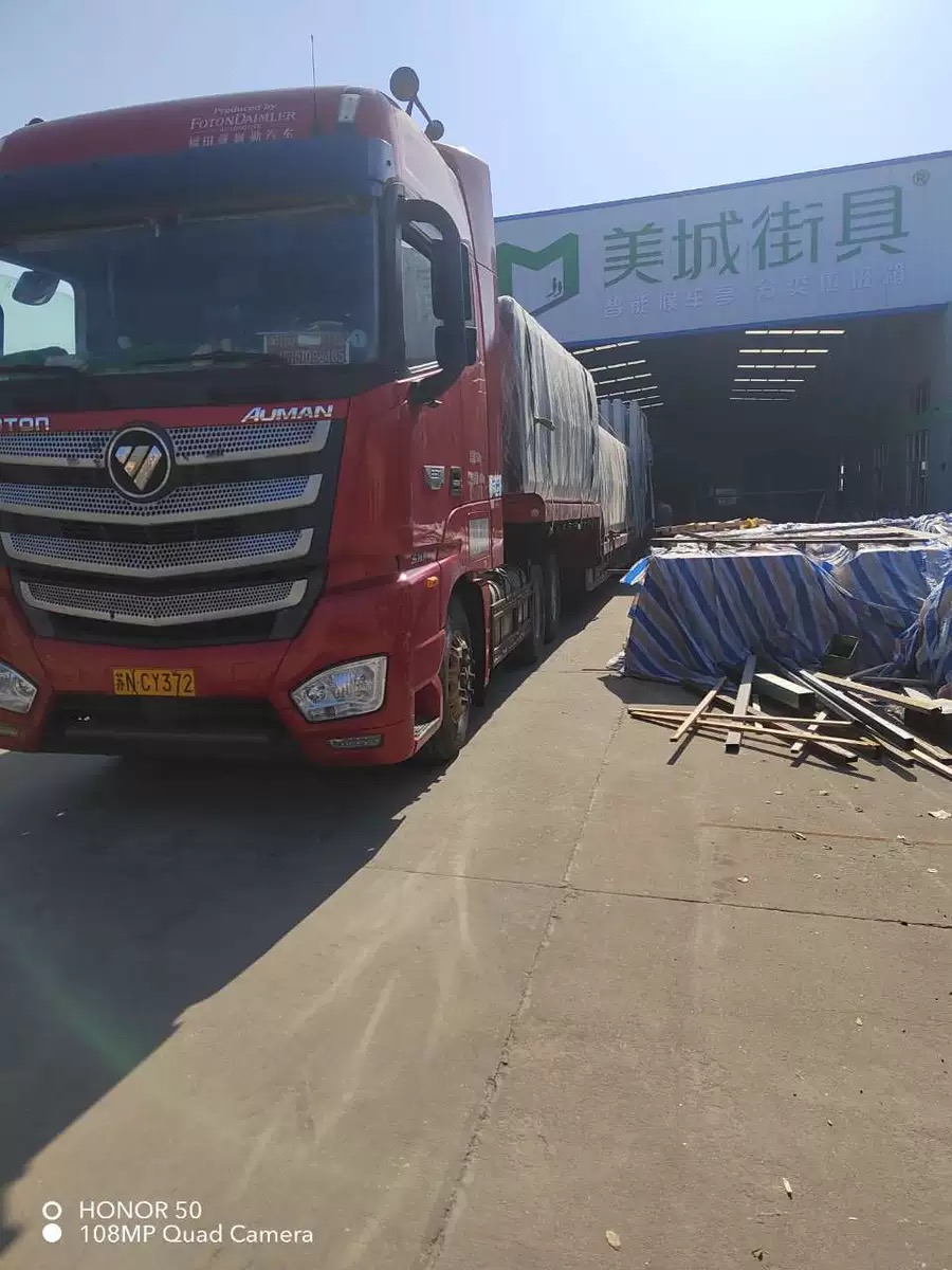 惠安第二批公交站台發貨 惠安第二批公交站(zhàn)台發貨