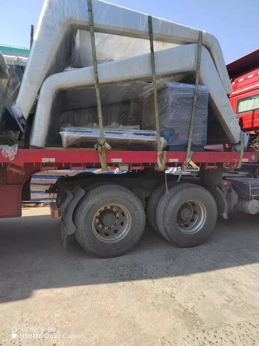 惠安第二批公交站台(tái)發(fā)貨(huò) 惠安第二批公交站台發貨