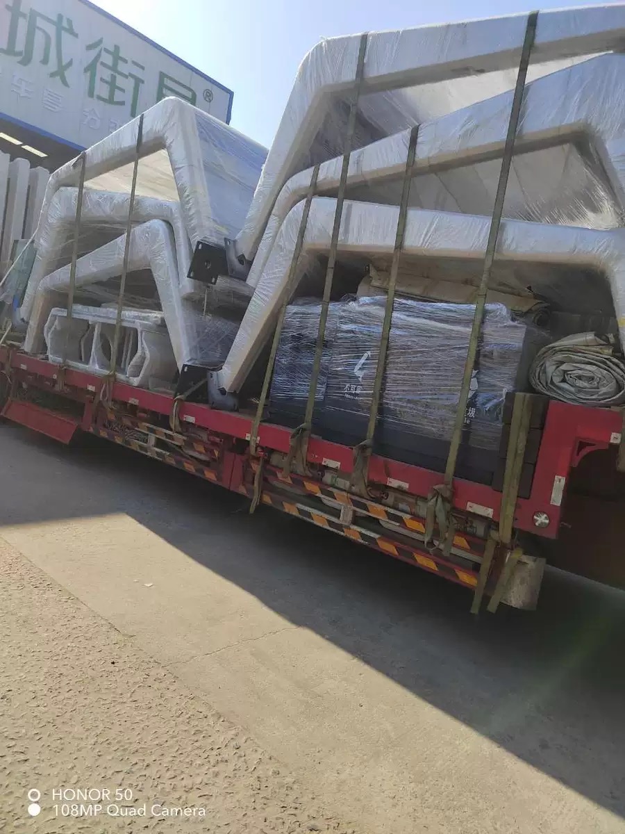 惠安第二批公交站台發貨(huò) 惠安第二批公交站台發貨