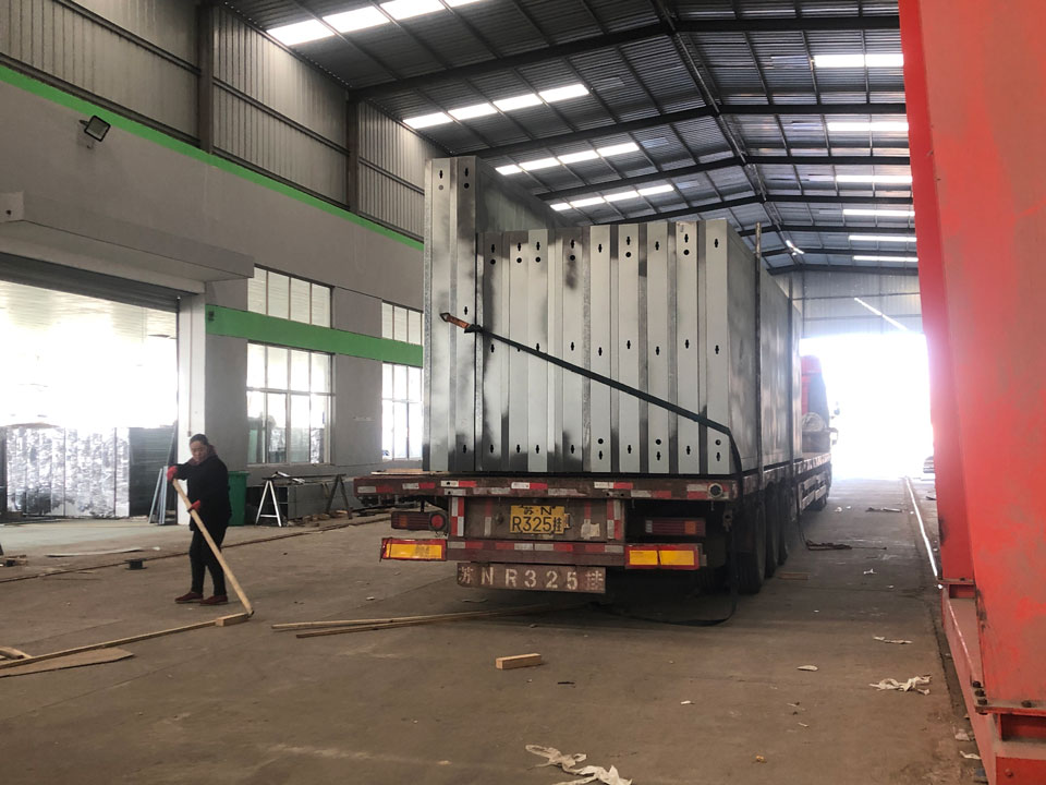 2021.11.2391抖阴下载_(chéng)街(jiē)具發往三亞第五車候車亭發貨記錄 2021.11.2391抖阴下载_街具發往三亞第五車候車亭發貨記(jì)錄