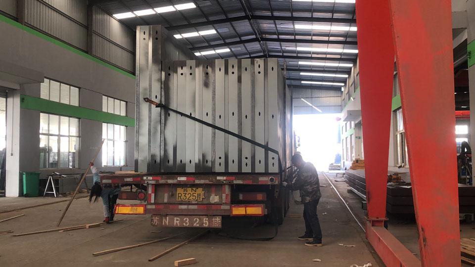 2021.11.2391抖阴下载_街具(jù)發往三亞第五車候車亭發貨記錄 2021.11.23美(měi)城(chéng)街具發往三亞第五車候車亭(tíng)發貨記錄