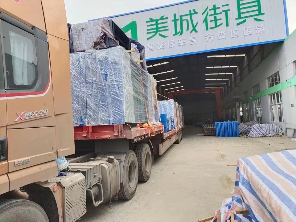 公交(jiāo)車候車亭發貨圖 公交車候車亭(tíng)發貨圖