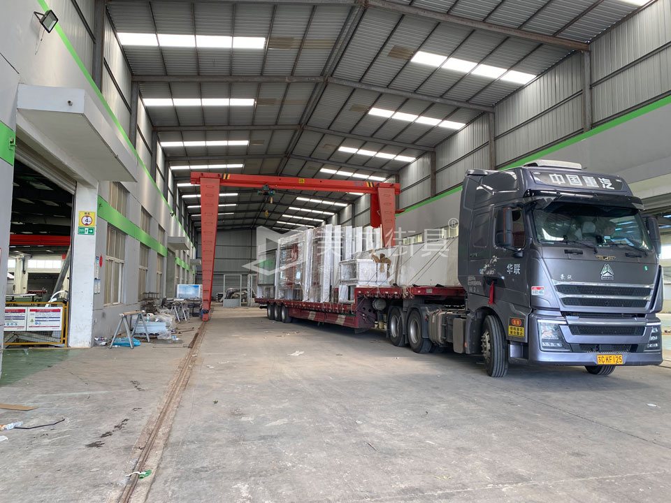 2022.7.1號91抖阴下载_街具(jù)供(gòng)應徐州公交候車亭發貨現場 2022.7.1號91抖阴下载_街具供應徐州公交候車亭發貨現場