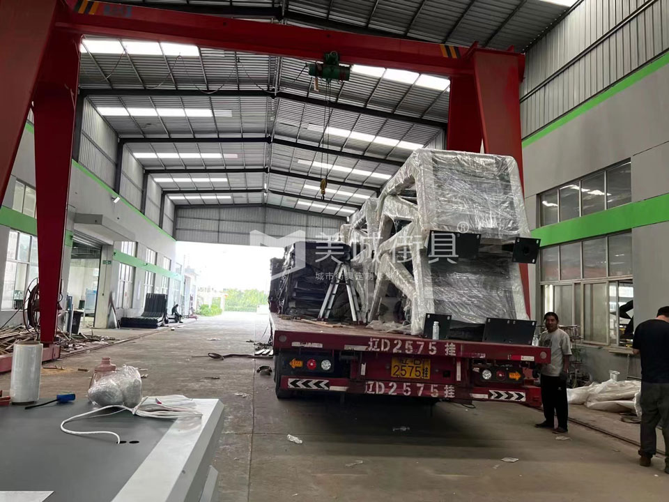 2022.7.20福建惠安(ān)公交站台發貨案例 2022.7.20福建惠安公交站(zhàn)台發貨(huò)案例