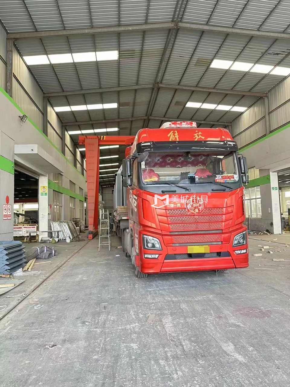 2023.3.791抖阴下载_街具供(gòng)應湖北公交候車亭發貨實拍 2023.3.791抖阴下载_街具供應湖北公交候車亭發(fā)貨實拍(pāi)