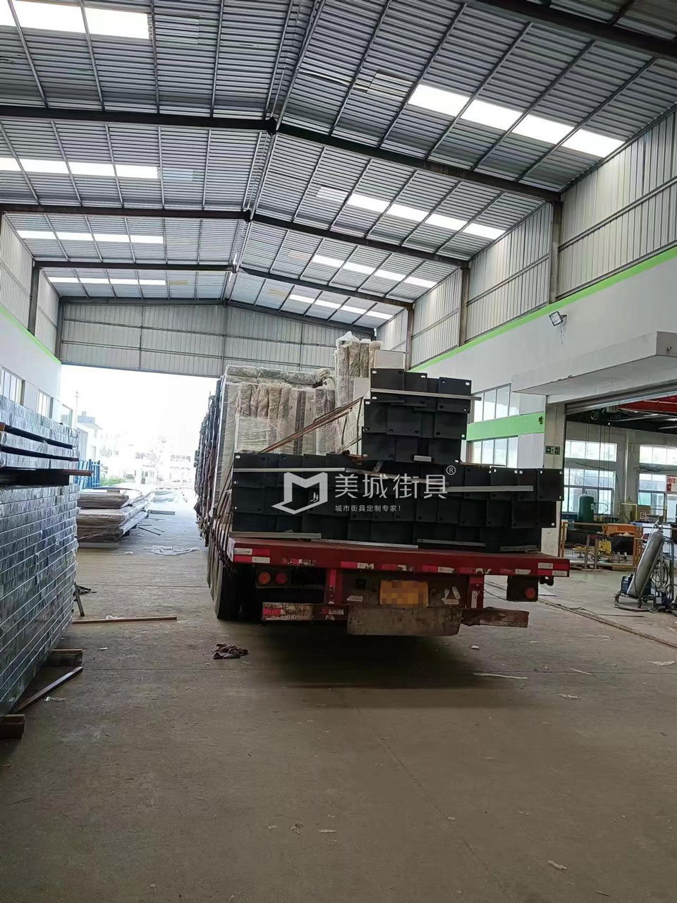 2023.5.1591抖阴下载_街(jiē)具供應金寨第三車候車亭發貨記錄 2023.5.1591抖阴下载_街具供應金寨第三車候車亭發(fā)貨記錄