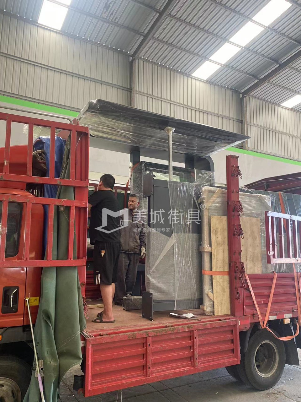 2023.6.891抖阴下载_街具供應湖北武(wǔ)漢公交站台(tái)發貨記錄(lù) 2023.6.891抖阴下载_街具(jù)供應湖北武漢公交(jiāo)站台發貨記錄